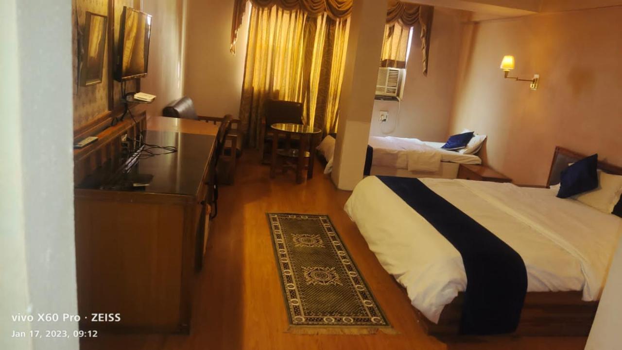 Hotel Shiva'S Regency Bikaner Exteriör bild